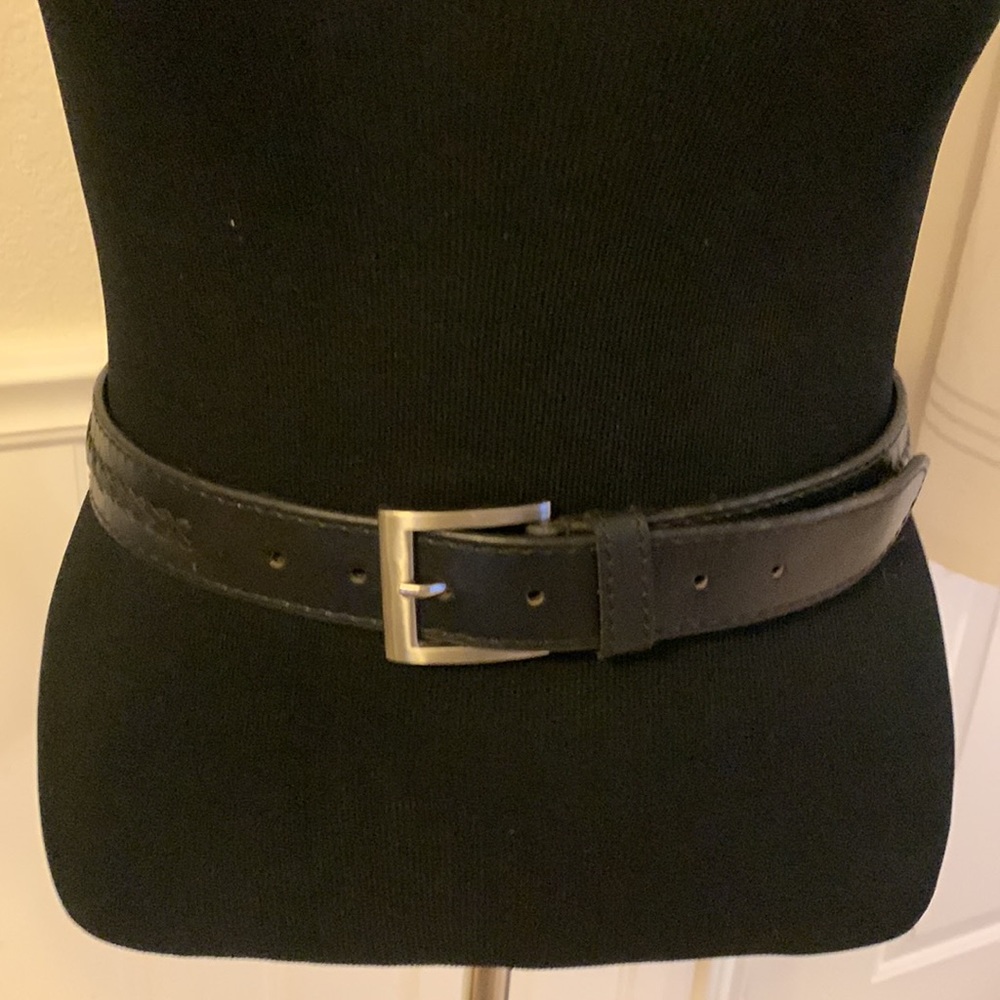leather with braided accent, smooth brushed nickel color buckle
